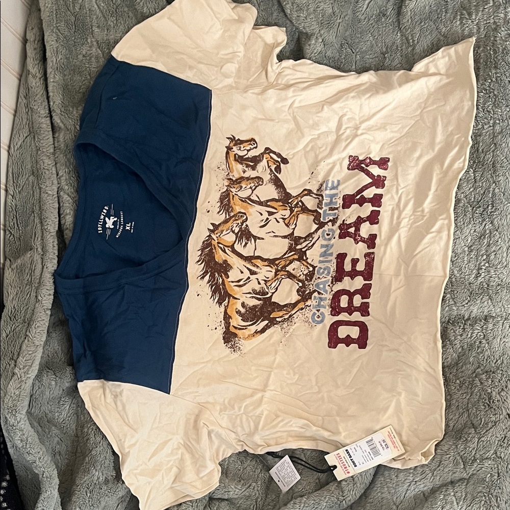 Idyllwind Blue and White Women's Tank Top